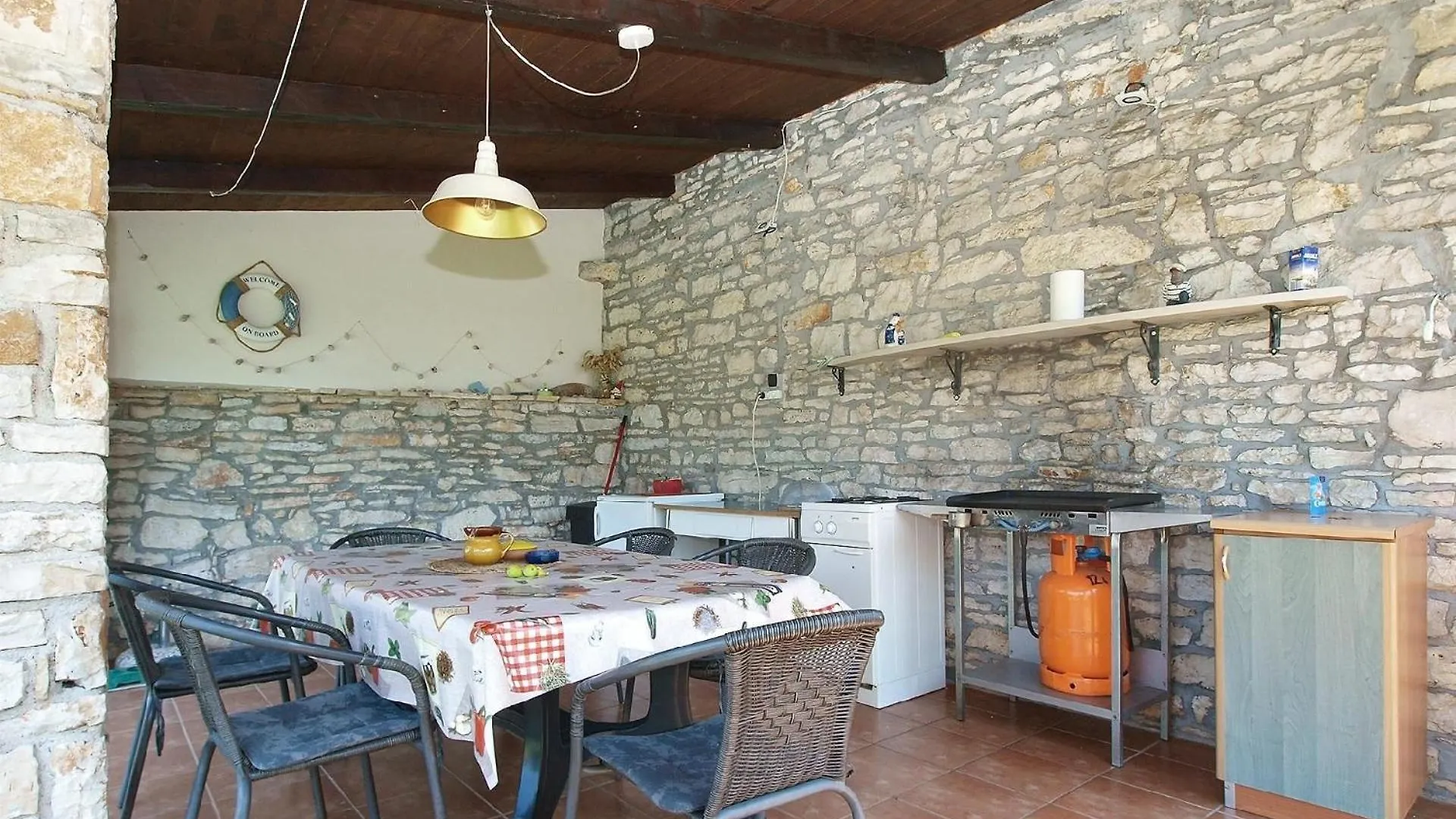 Ferienhaus Fuer 8 Personen Ca 110 Qm In Peroj, Istrien Istrische Riviera 0*, Peroj